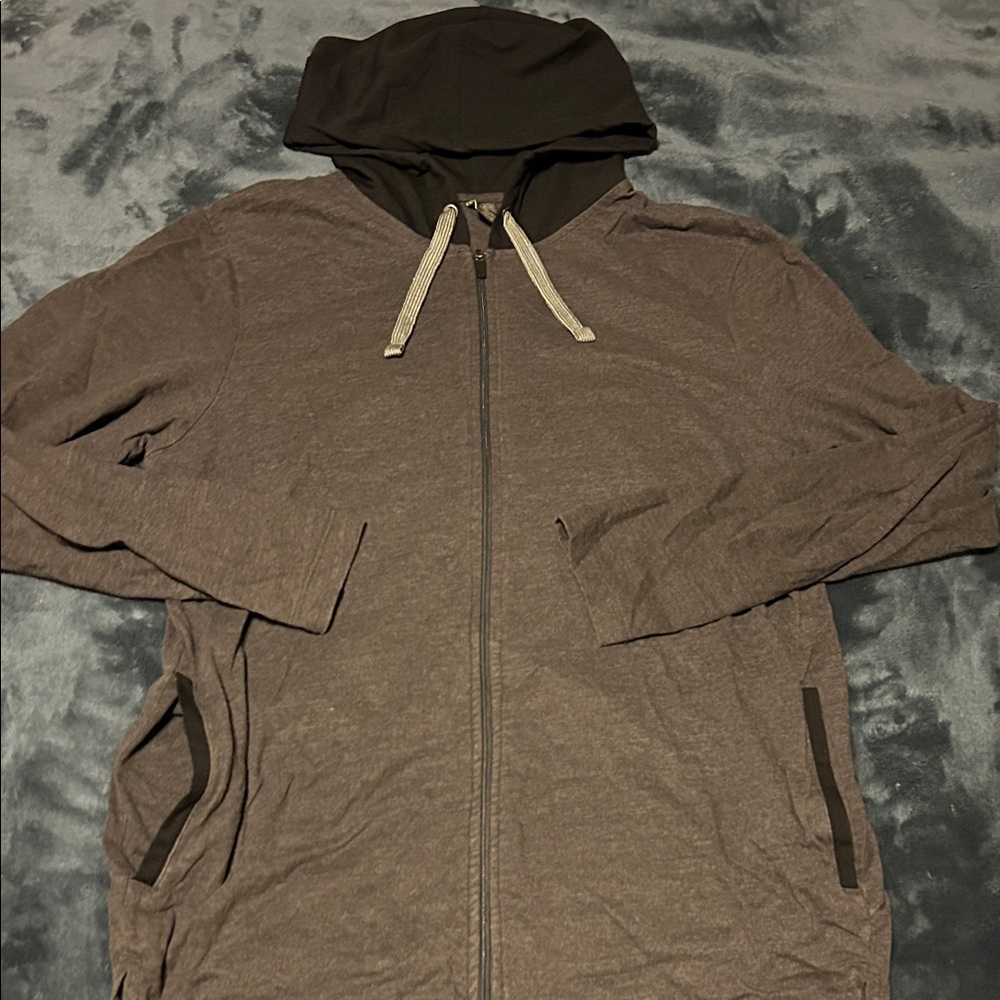 Xersion Men's Zip Up Gray Sweater with hood and pockets